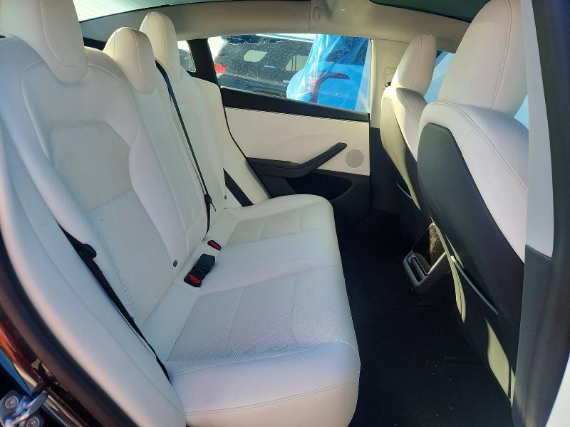 2025 Tesla Model 3 მანქანა იყიდება აუქციონზე, vin: 5YJ3E1EA3SF977076, აუქციონის ნომერი: 99550405