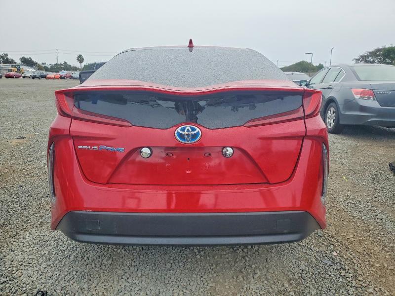 Продажа на аукционе авто 2021 Toyota Prius Prime, vin: JTDKAMFP6M3175830, номер лота: 99280095