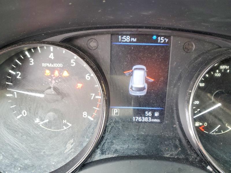 74823165 :رقم المزاد ، KNMAT2MV0JP527722 vin ، 2018 Nissan Rogue مزاد بيع