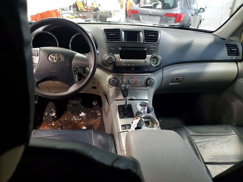 98537395 :رقم المزاد ، 5TDBK3EH3BS043539 vin ، 2011 Toyota Highlander مزاد بيع