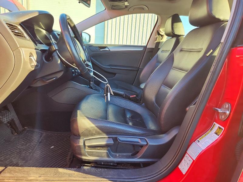 2015 Volkswagen Jetta მანქანა იყიდება აუქციონზე, vin: 3VWD17AJ4FM225751, აუქციონის ნომერი: 73054305