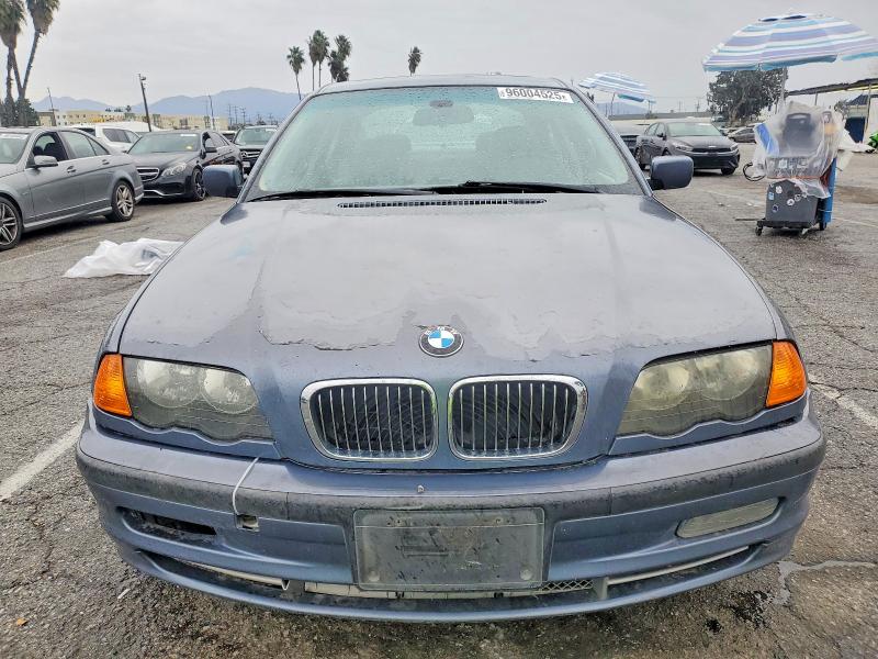 Продаж на аукціоні авто 2001 Bmw 330, vin: WBAAV53421FJ71510, номер лоту: 96004525