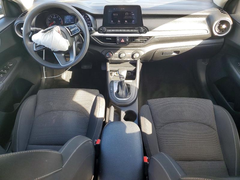 2020 Kia Forte მანქანა იყიდება აუქციონზე, vin: 3KPF24AD1LE169775, აუქციონის ნომერი: 72580635