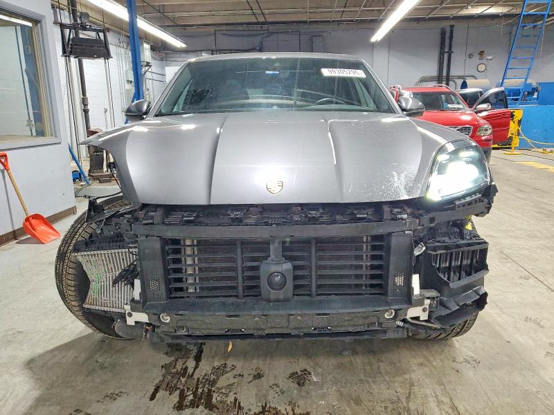 Aukcja sprzedaży 2024 Porsche Cayenne, vin: WP1AA2AY1RDA14527, numer aukcji: 99305295