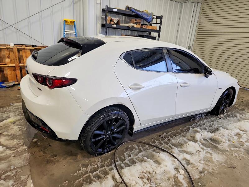 Auction sale of the 2023 Mazda 3 Premium, vin: JM1BPBMM6P1611880, lot number: 73722545