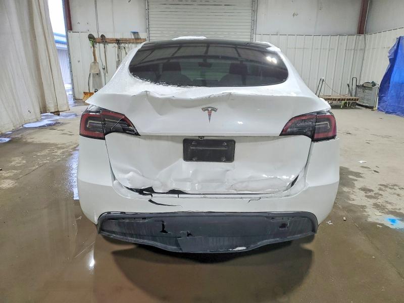 Продажа на аукционе авто 2025 Tesla Model Y, vin: 7SAYGDED2SF251269, номер лота: 74241285