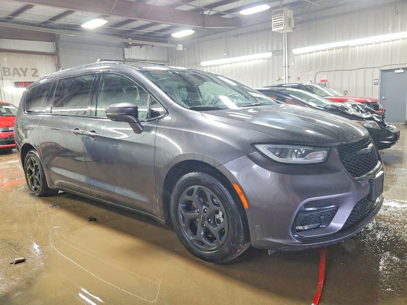 Продажа на аукционе авто 2021 Chrysler Pacifica, vin: 2C4RC1S72MR584234, номер лота: 99798895