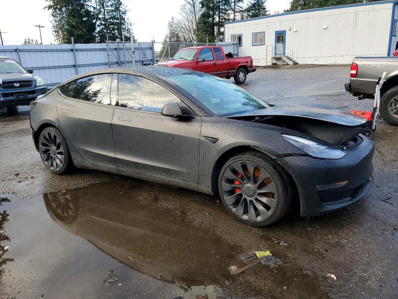 Auction sale of the 2022 Tesla Model 3, vin: 5YJ3E1EC7NF182005, lot number: 99239435