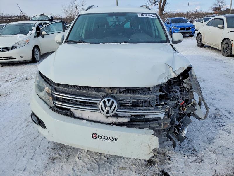 2015 Volkswagen Tiguan მანქანა იყიდება აუქციონზე, vin: WVGJV7AX6FW528539, აუქციონის ნომერი: 74384485