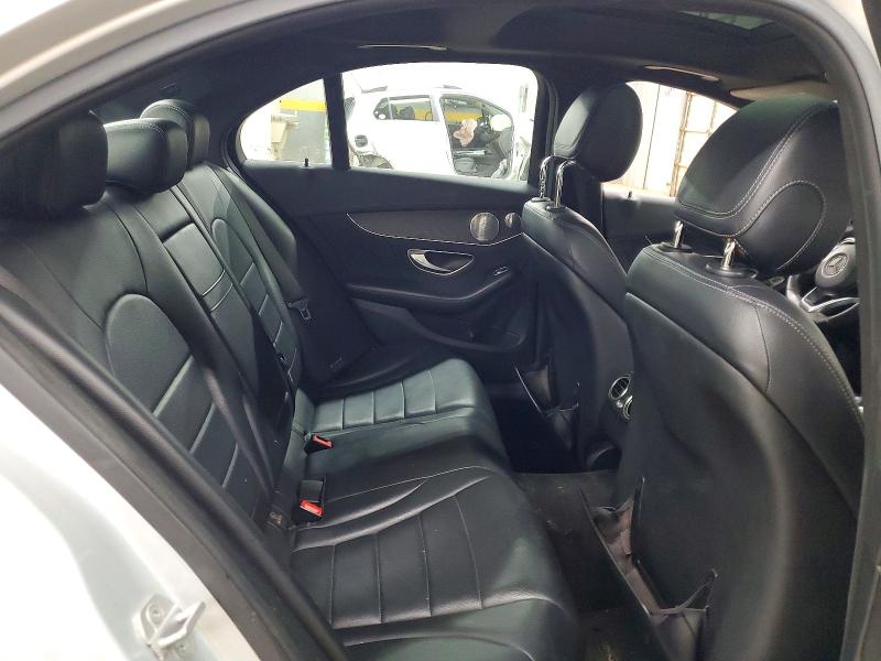 2015 Mercedes-benz C მანქანა იყიდება აუქციონზე, vin: 55SWF4KB3FU019780, აუქციონის ნომერი: 99751155