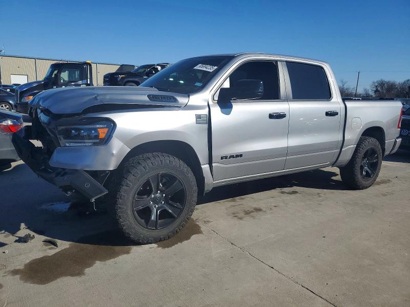 Продажа на аукционе авто 2023 Ram 1500, vin: 1C6RREFT1PN585994, номер лота: 95694235
