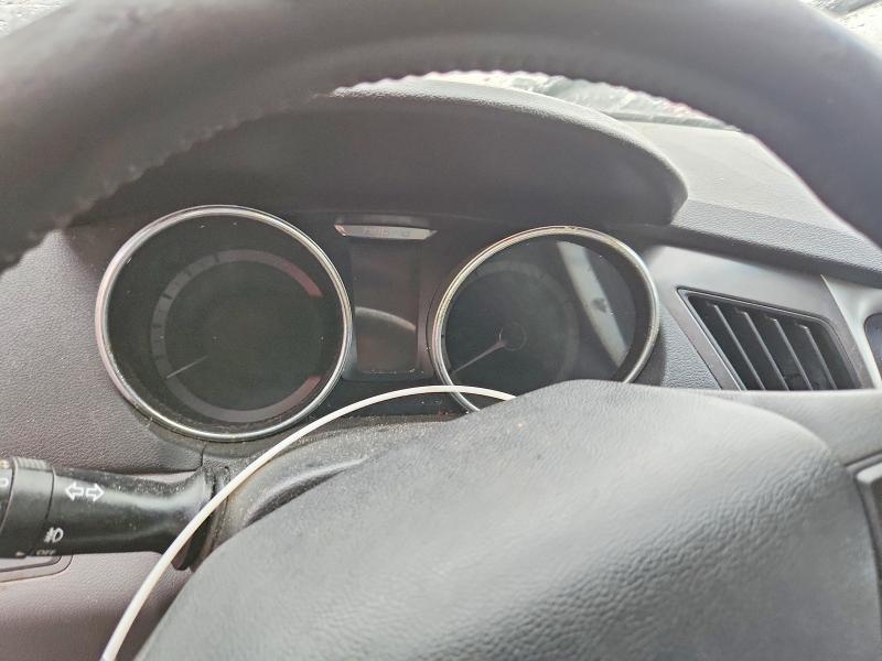 Продажа на аукционе авто 2011 Hyundai Sonata, vin: KMHEC4A40BA018576, номер лота: 99818935