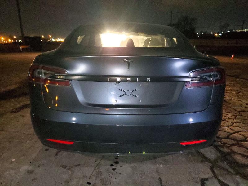 Продажа на аукционе авто 2018 Tesla Model S, vin: 5YJSA1E27JF244737, номер лота: 98070265