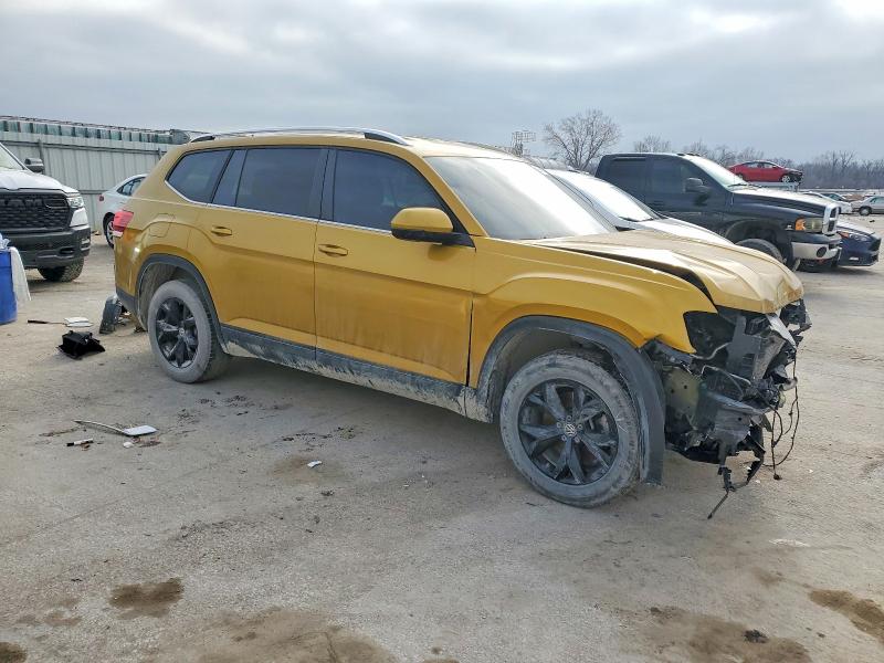 Продажа на аукционе авто 2018 Volkswagen Atlas, vin: 1V2LR2CA7JC557604, номер лота: 99481135