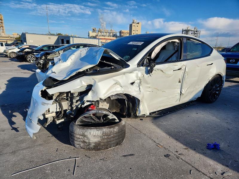 2022 Tesla Model Y მანქანა იყიდება აუქციონზე, vin: 7SAYGDEF7NF377021, აუქციონის ნომერი: 74644825