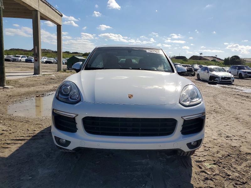 Продаж на аукціоні авто 2016 Porsche Cayenne, vin: WP1AB2A25GLA95480, номер лоту: 73417595