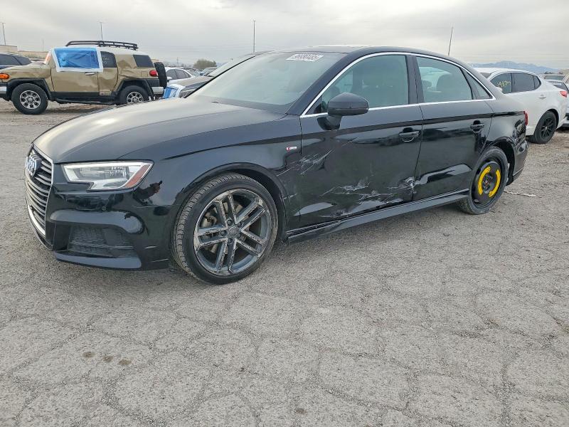 Продаж на аукціоні авто 2018 Audi A3, vin: WAUJ8GFF1J1020770, номер лоту: 96930485
