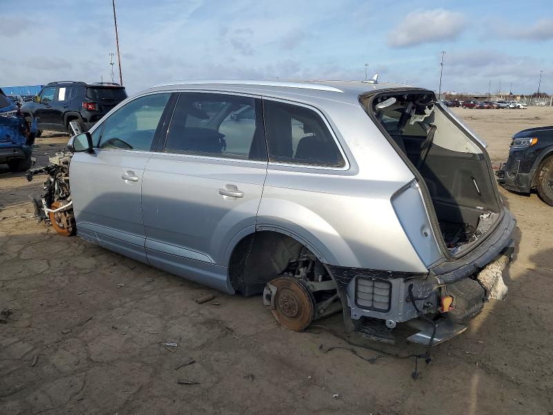 Продажа на аукционе авто 2017 Audi Q7, vin: WA1LAAF7XHD055414, номер лота: 72604955
