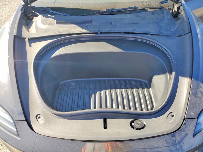 73323255 :رقم المزاد ، 5YJ3E1EA7SF892368 vin ، 2025 Tesla Model 3 مزاد بيع