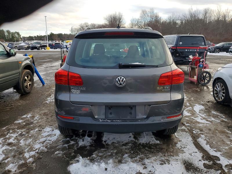 Продажа на аукционе авто 2015 Volkswagen Tiguan S, vin: WVGBV7AX3FW550065, номер лота: 99489265