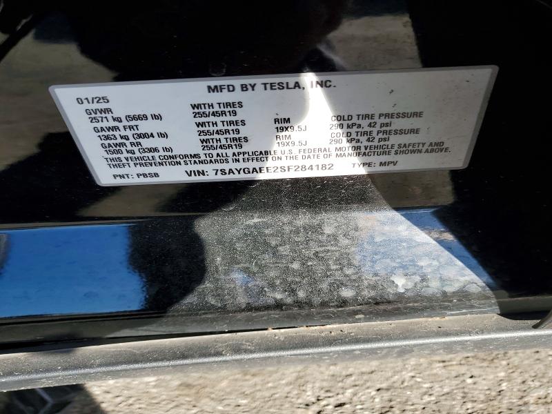 2025 Tesla Model Y მანქანა იყიდება აუქციონზე, vin: 7SAYGAEE2SF284182, აუქციონის ნომერი: 72400305