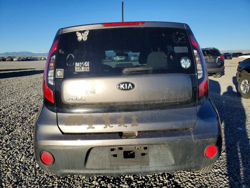 73467605 :رقم المزاد ، KNDJN2A20J7581543 vin ، 2018 Kia Soul مزاد بيع