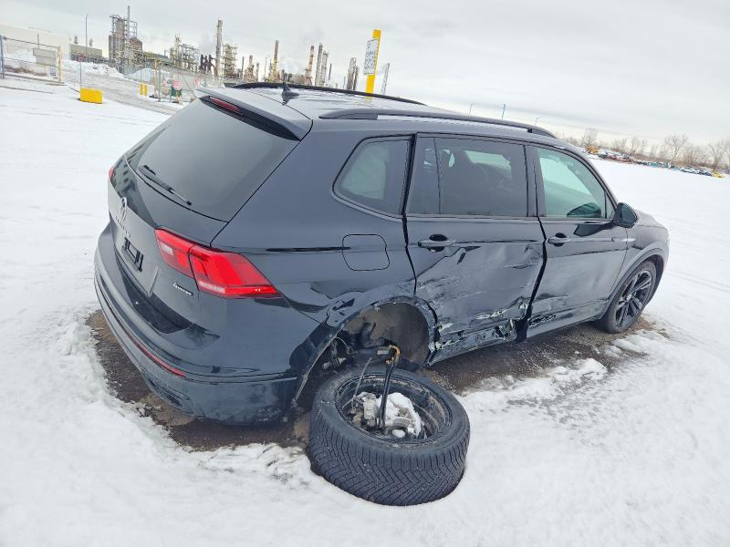 72262165 :رقم المزاد ، 3VV8B7AX4PM142183 vin ، 2023 Volkswagen Tiguan مزاد بيع