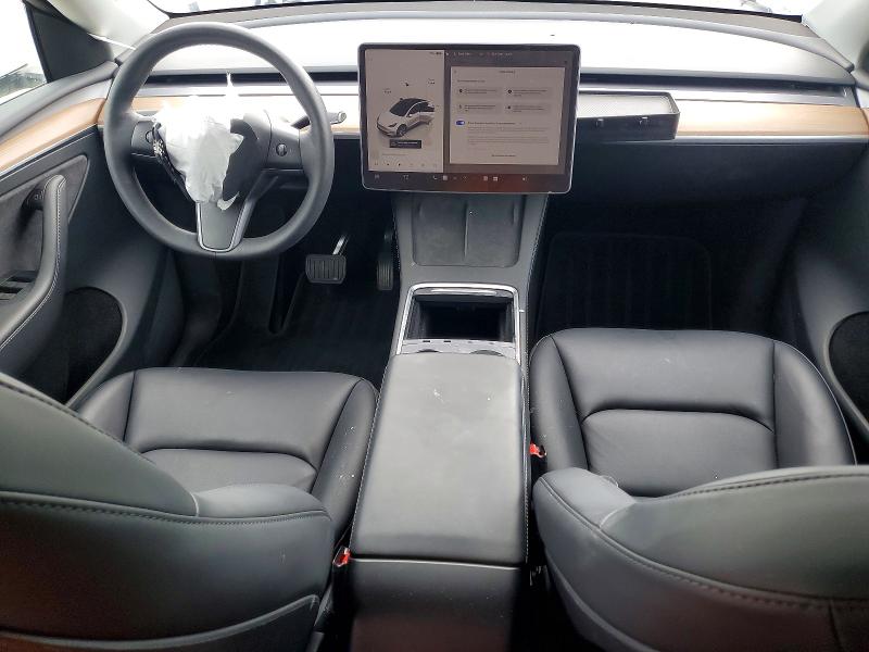 98241895 :رقم المزاد ، 7SAYGAEE5RF020481 vin ، 2024 Tesla Model Y مزاد بيع