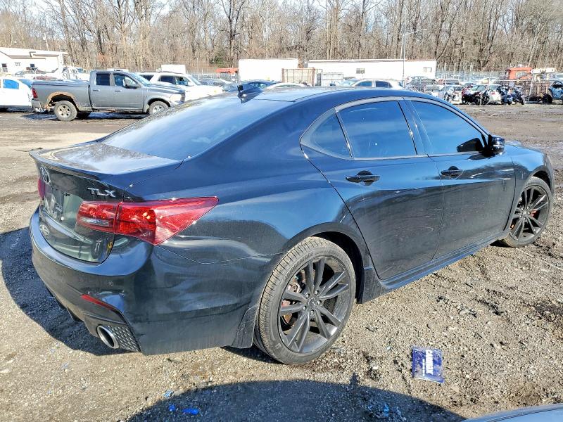 Продажа на аукционе авто 2018 Acura Tlx, vin: 19UUB3F63JA002184, номер лота: 99424015
