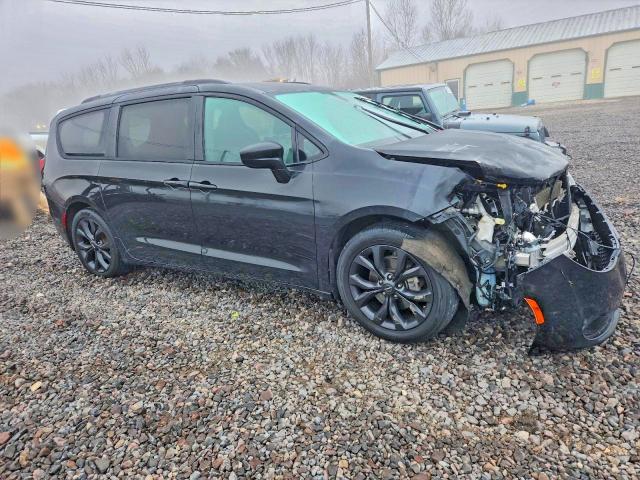 Продаж на аукціоні авто 2020 Chrysler Pacifica, vin: 2C4RC1BG9LR121019, номер лоту: 99879095