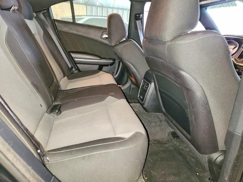 99782785 :رقم المزاد ، 2C3CDXHG1FH852278 vin ، 2015 Dodge Charger مزاد بيع
