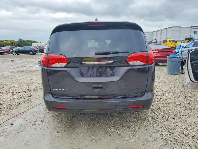 Продажа на аукционе авто 2018 Chrysler Pacifica L, vin: 2C4RC1AG0JR120940, номер лота: 73057515