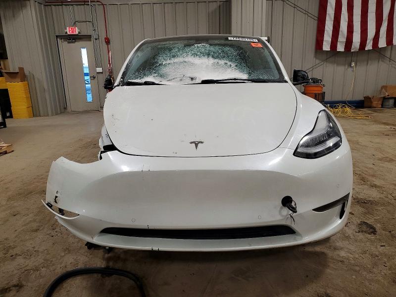 Продажа на аукционе авто 2021 Tesla Model Y, vin: 5YJYGAEE5MF285844, номер лота: 74630105