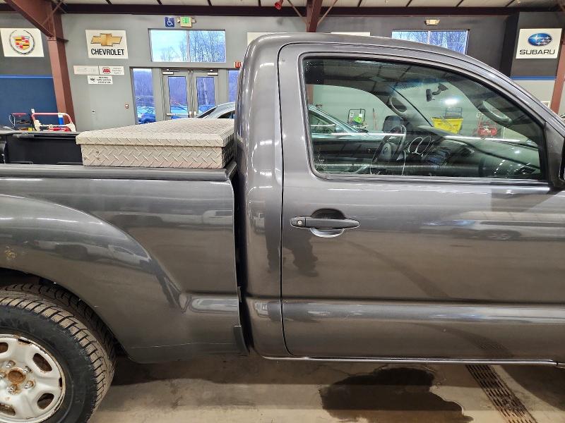2011 Toyota Tacoma მანქანა იყიდება აუქციონზე, vin: 5TFNX4CNXBX002526, აუქციონის ნომერი: 72798305