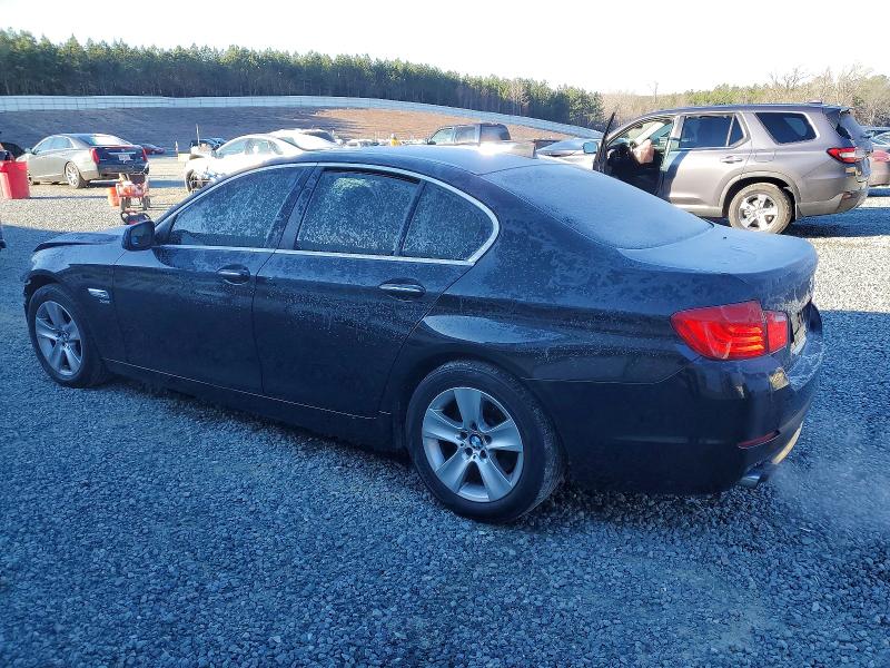 73830995 :رقم المزاد ، WBAXH5C56CDW08885 vin ، 2012 Bmw 528 مزاد بيع