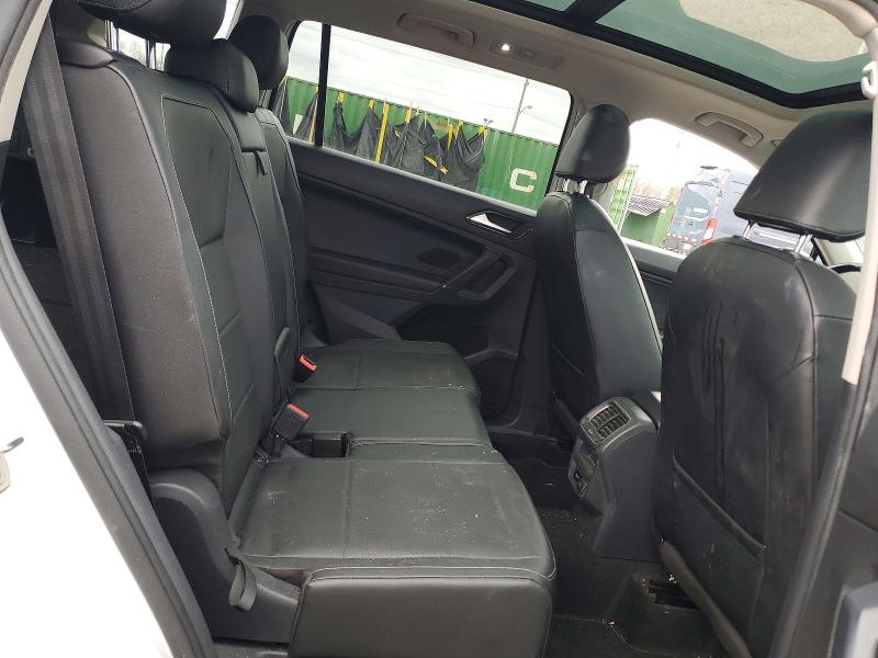 Продаж на аукціоні авто 2018 Volkswagen Tiguan, vin: 3VV2B7AX9JM191263, номер лоту: 72186975