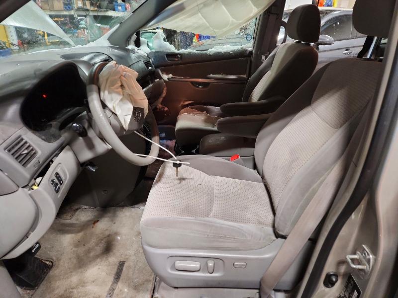 99470805 :رقم المزاد ، 5TDZK23C48S136739 vin ، 2008 Toyota Sienna مزاد بيع