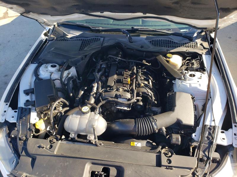 2015 Ford Mustang მანქანა იყიდება აუქციონზე, vin: 1FATP8UH2F5370245, აუქციონის ნომერი: 72232395
