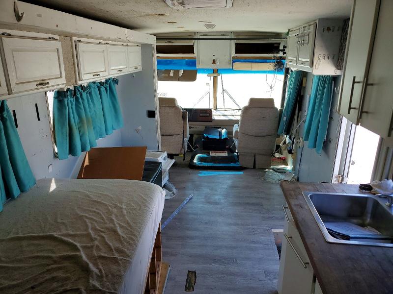 Aukcja sprzedaży 1998 Winn Motorhome, vin: 1GBLP37J5W3308463, numer aukcji: 73825055