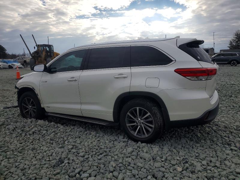 97075005 :رقم المزاد ، 5TDJGRFHXJS049707 vin ، 2018 Toyota Highlander مزاد بيع