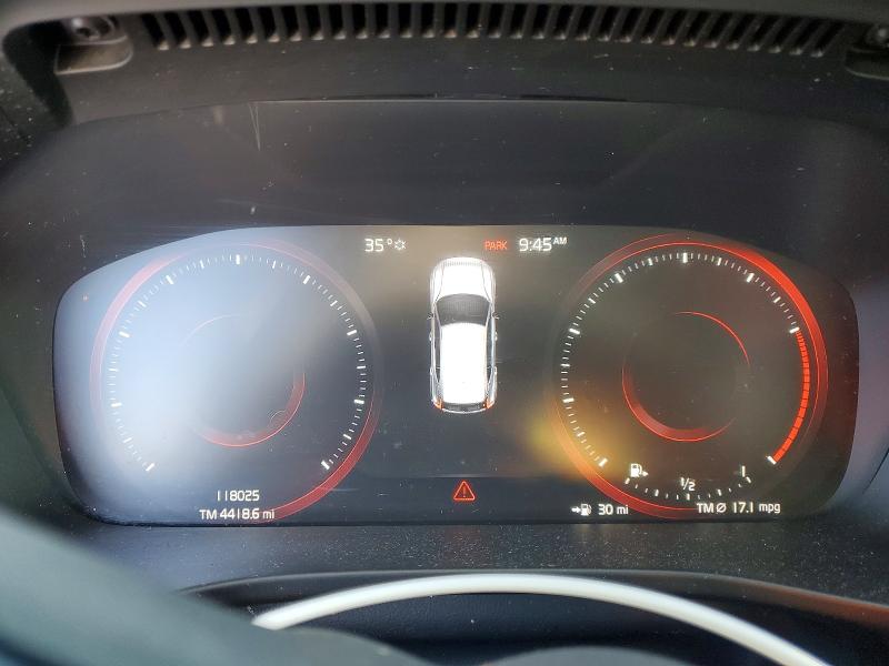2020 Volvo Xc40 T5 Mo მანქანა იყიდება აუქციონზე, vin: YV4162UK3L2174421, აუქციონის ნომერი: 73090905