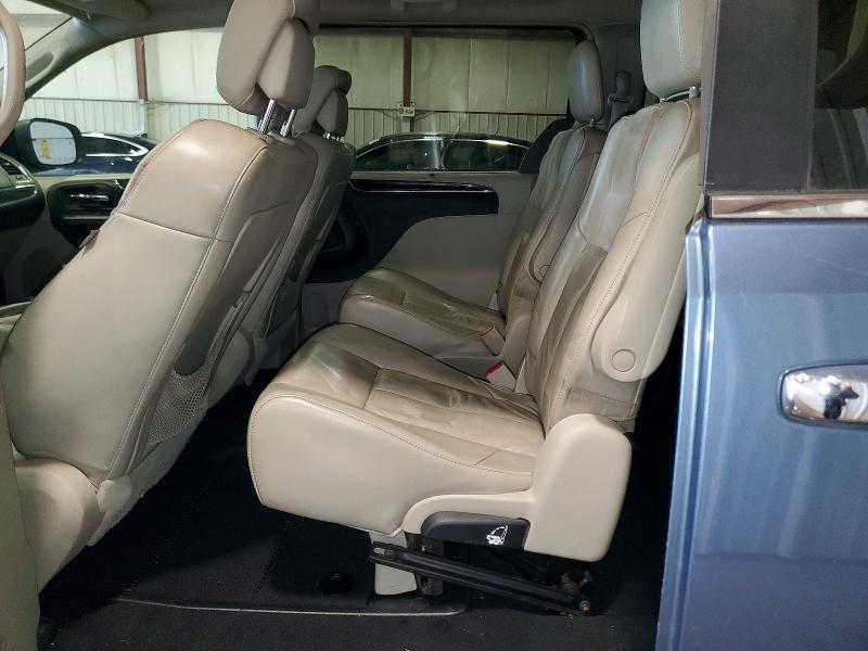 99486635 :رقم المزاد ، 2A4RR6DG0BR780382 vin ، 2011 Chrysler Town & Country مزاد بيع
