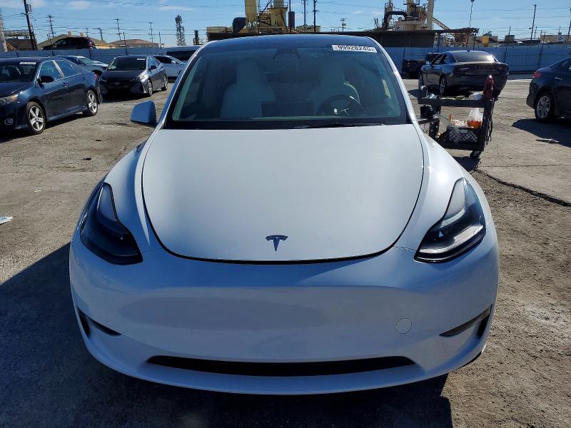 Продаж на аукціоні авто 2023 Tesla Model Y, vin: 7SAYGDEE0PF625135, номер лоту: 99928245