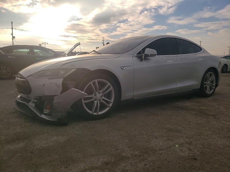 73864185 :رقم المزاد ، 5YJSA1H12EFP63896 vin ، 2014 Tesla Model S مزاد بيع
