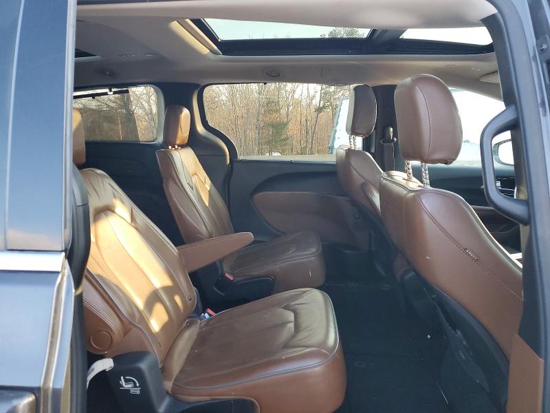 74283645 :رقم المزاد ، 2C4RC1GG0JR182734 vin ، 2018 Chrysler Pacifica مزاد بيع