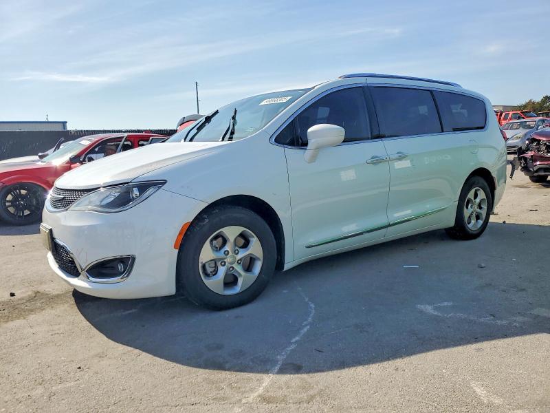 99868305 :رقم المزاد ، 2C4RC1EG7HR669457 vin ، 2017 Chrysler Pacifica مزاد بيع