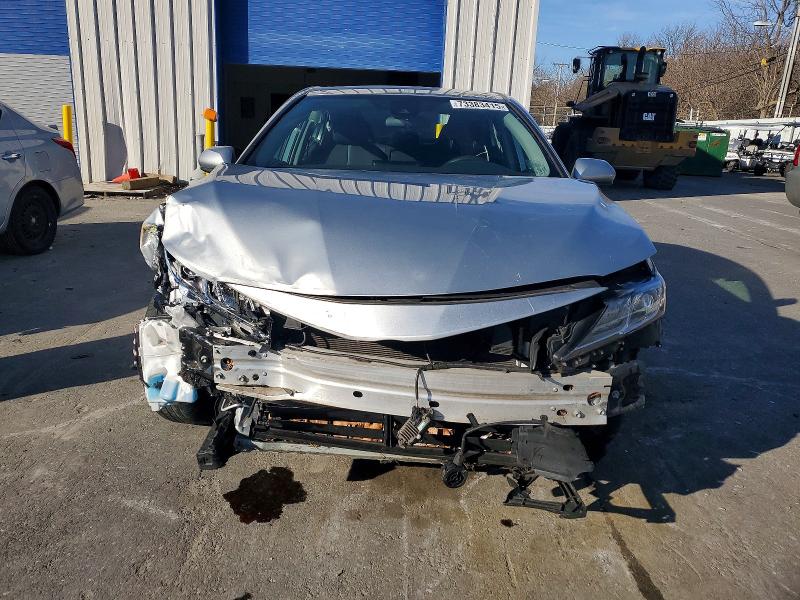 73383415 :رقم المزاد ، 4T1C31AKXMU027288 vin ، 2021 Toyota Camry Hybrid مزاد بيع