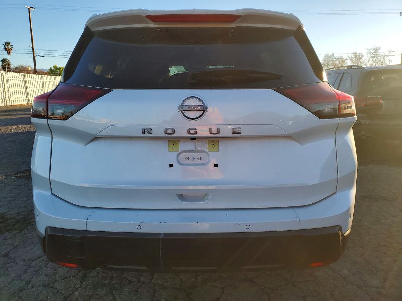 99600105 :رقم المزاد ، JN8BT3BA6SW009197 vin ، 2025 Nissan Rogue Sv مزاد بيع