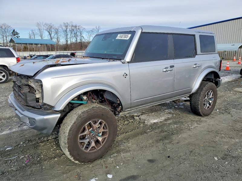 2022 Ford Bronco Bas მანქანა იყიდება აუქციონზე, vin: 1FMDE5DH8NLB02857, აუქციონის ნომერი: 74407805