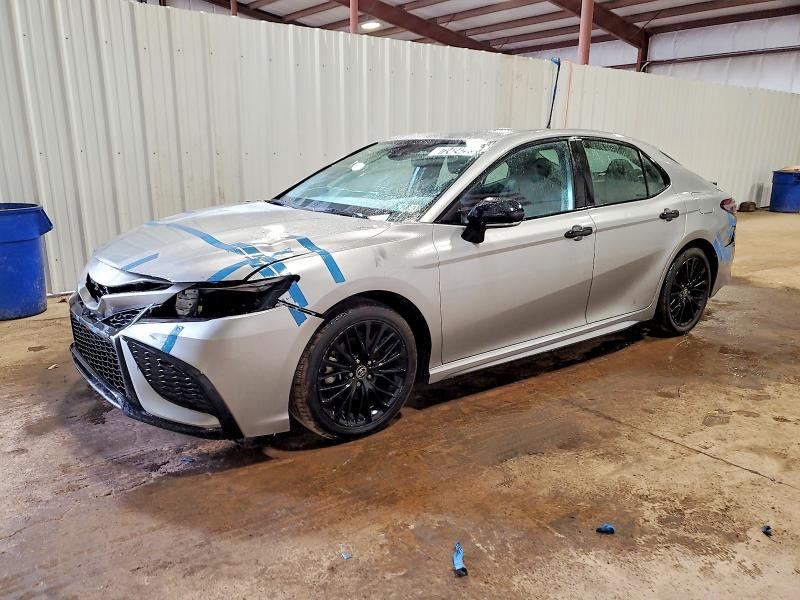 Aukcja sprzedaży 2022 Toyota Camry, vin: 4T1T11BK4NU049163, numer aukcji: 72424225